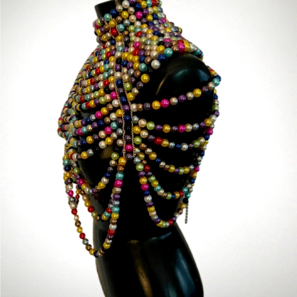 Beautifully dramatic, colorful, beaded necklace. - Picture 2 of 4